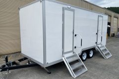 King-Kong-Mobile-Bathroom-External-9