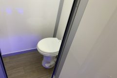 King-Kong-Bathroom-Internal-12