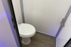 King-Kong-Bathroom-Internal-13